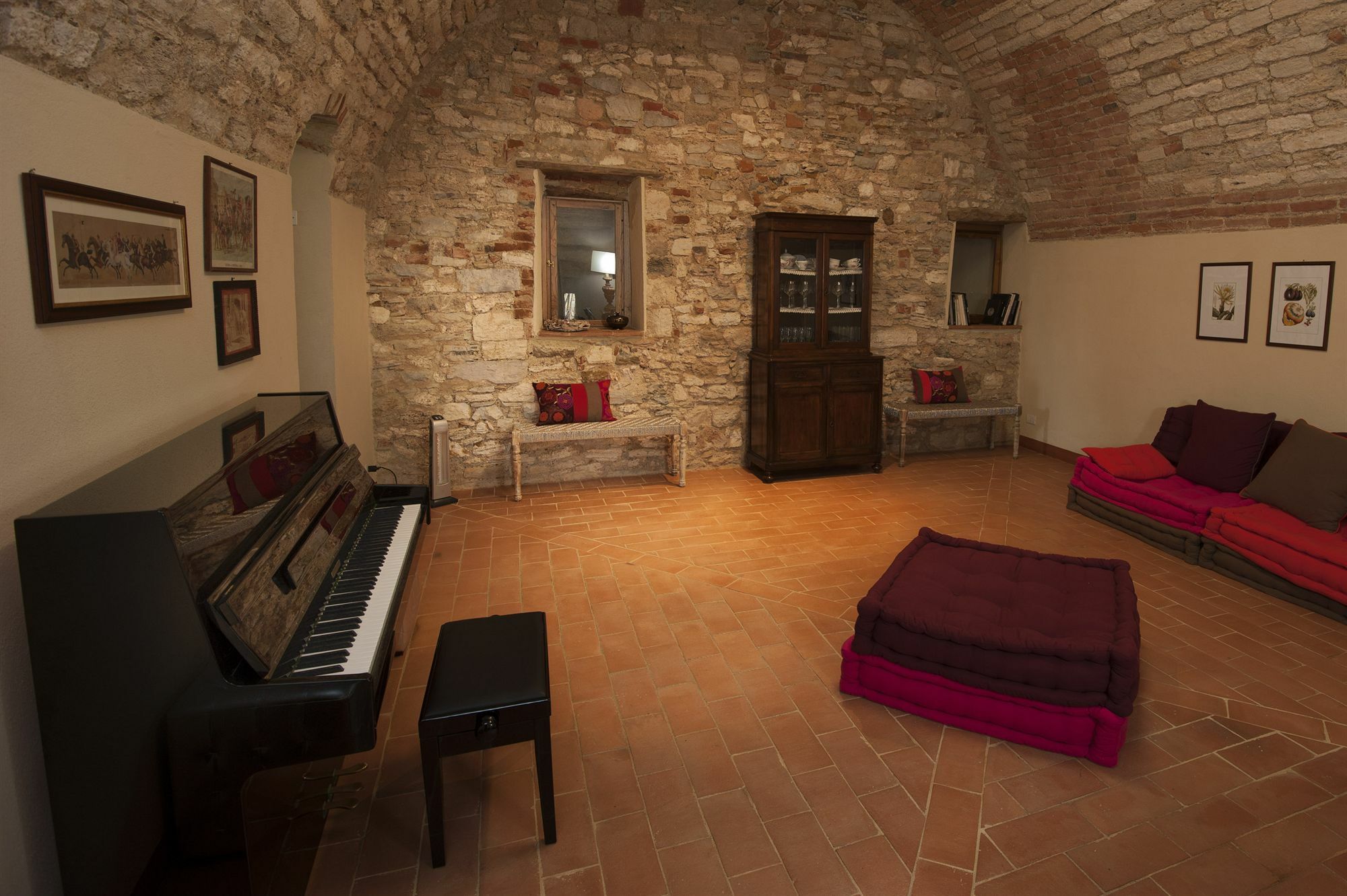 Couette-café Antico Granaione 3*